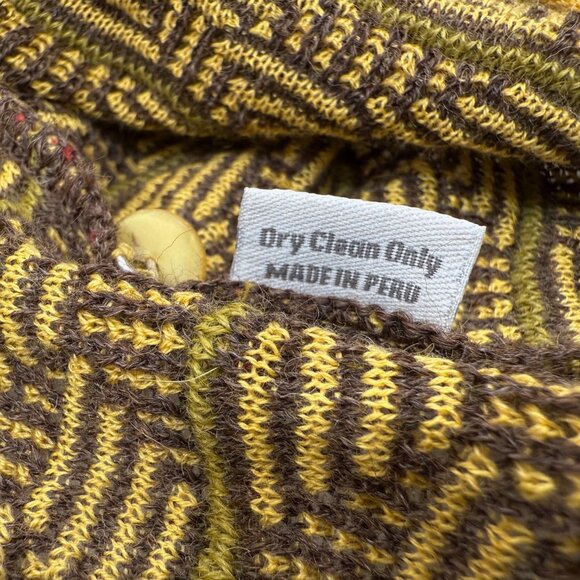 SOL ALPACA NWT Lightweight Cardigan purchased in Peru - Picture 12 of 13